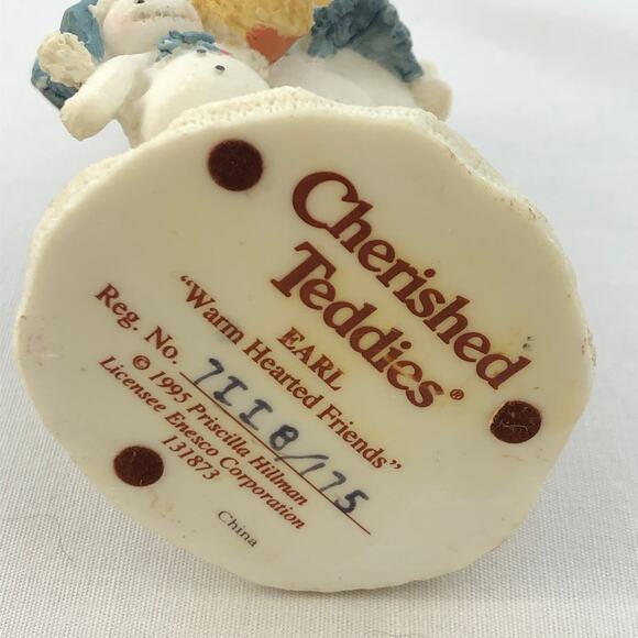 Holiday Teddy Bears & Cats Resin Figurines Seasonal Set of 4 - Picture 12 of 13